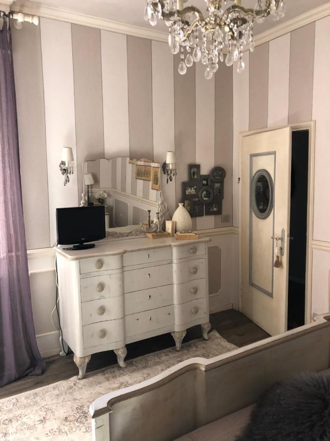 Il Pioppo Antico Apartment Viggiu ภายนอก รูปภาพ